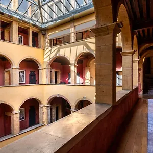 Cour Des Loges Lyon, A Radisson Collection Lyon
